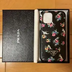 【美品] PRADA iPhone11pro ケース サフィアーノ　三角ロゴ　黒 美品] PRADA iPhone11pro ケース サフィアーノ 三角ロゴ 黒