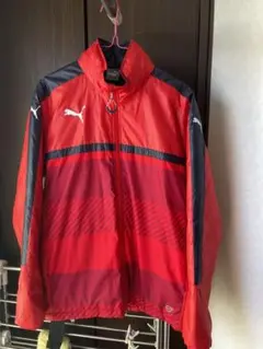 プーマ ジャンパー フード付き