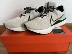 NIKE ナイキリアクト インフィニテイ3 26.５㎝