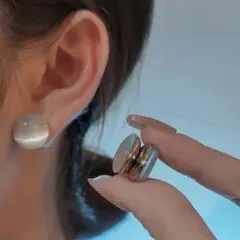 【再々販】磁気　イヤリング　キレイめ　ダイエット　耳つぼ　マグネットピアス