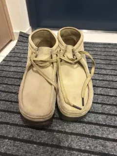 Clarks wallabee US10