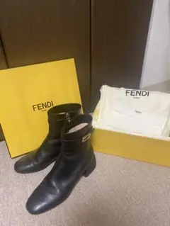 FENDI ブーツ