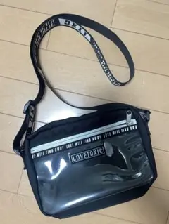 Item thumbnail for item 74891f0f-7494-4ba1-90fd-de9ba18ed045