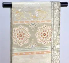 【六通】鳥に宝相華に鹿