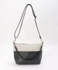 新品　ikka ダブルフェイス2WAYショルダーバッグ