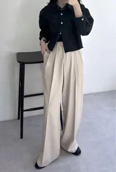 【値下中】新品タグ付き【mystic】ベルト付き2タックパンツ