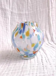 フラワーベース　花瓶　オレンジ