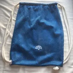 青 メッシュ ドローストリングバッグ
