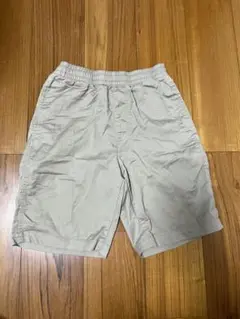 ユニクロ ベージュ Sサイズ チノショートパンツ
