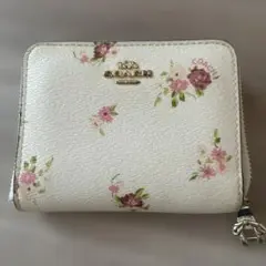 COACH 花柄 二つ折り財布