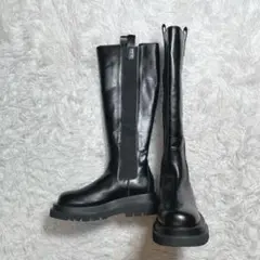 Item thumbnail for item 6a5f0213-cfed-47c2-96d3-c7064bf96854