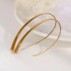 [新品未使用] 綺麗め　差別化　ステンレスフープピアス/フックピアス　ゴールド
