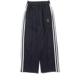 Item thumbnail for item 59242b63-7f20-4ef8-a843-43a4f152d336