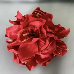 フラダンス ヘアアクセサリー レッドフラワー クリップ