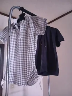 チェック柄とグレーのジャージのセット