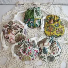ハンドメイド　まんまる巾着袋　5点セット　アール・ヌーヴォー