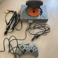 PlayStation (PS1) 本体 コントローラー AVケーブル　ゲーム1