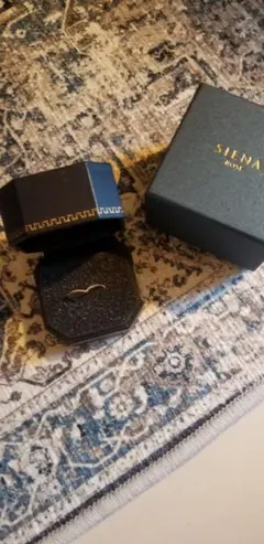 SIENA ROSE リング9号 ケース/箱あり 箱なし変更の場合5400円