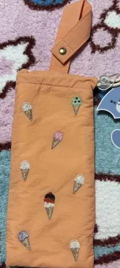 ガーリー刺繍　傘袋
