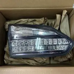 2年保証　修理済み　レクサス　ＨＳ トランク側　テールランプ　運転席　右側 レクサス HS250h テールランプ修理 トランク側 | ガレージ