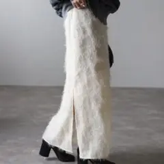 ラメフリンジスリットタイトスカート