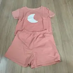 ピンクの月モチーフTシャツとショートパンツセット