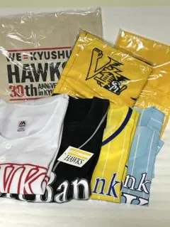 HAWKS 7点　ユニフォーム 4点とグッズ3点