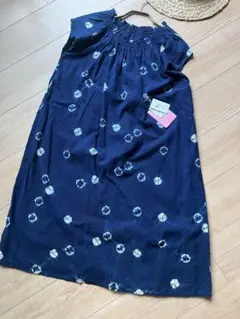新品　タグ付き　藍染め　インディゴ　ワンピース　シャーリング　重ね着
