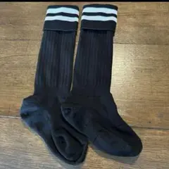 黒 スポーツソックス ストライプ付き