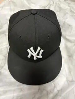 ニューエラ　ＮＹブラックキャップ　ほぼ新品