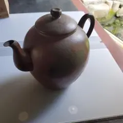 玉川堂 鎚起銅器の葉模様の茶筒&ヤカン 玉川堂 鎚起銅器の葉模様の茶筒&ヤカン 工芸品