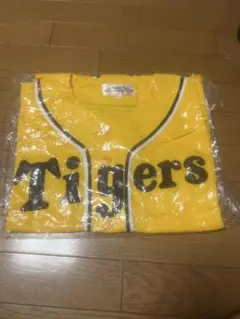 阪神タイガース　ファンクラブ　ユニフォーム o-xoサイズ