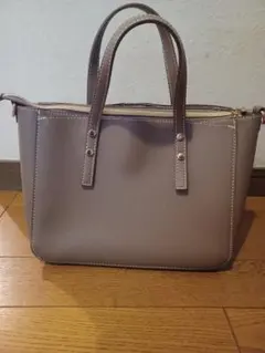 バッグ　ベージュ系