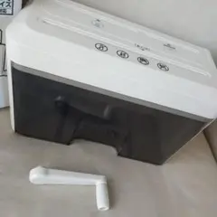 Item thumbnail for item 8d99ceff-f387-4bd3-bbc8-e4c15e6f311d