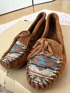 Item thumbnail for item 9fbeefc8-aab2-480d-9c8d-45713992937b