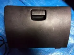 L675Sミラココア　グローブボックス