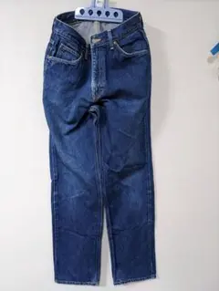 Lee ダークブルー ストレートレッグデニム