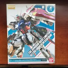 プラモデル　1/100 MG GAT-X105+AQM/E-X01 エールストライクガンダム Ver.RM クリアカラー 「機動戦士ガンダムSEED」 ガンダムベース限定 [0218626] 中古即納】[PTM]MG 1/100 GAT-X105+AQM/E-X01 エールストライク