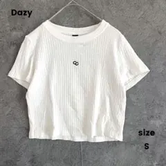 Dazy　デイジー　クロップド丈　半袖カットソー　刺繍　白　ワンポイント　S