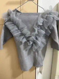【新品タグ付き】テチチ　フリル付き五分袖ニット