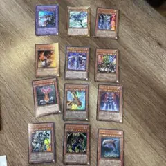 遊戯王カードウルトラセットレア10枚　2枚おまけ