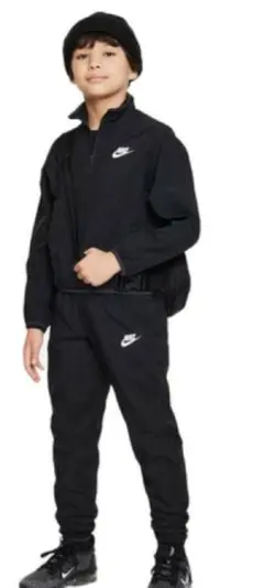 NIKE　130cm　セットアップ　新品