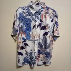 【新品】アロハシャツ 半袖 花柄 ホワイト・ブルー系（インポートサイズ）