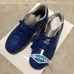 最終値下げ　アンブロ　サッカートレシュー21.5 ワイド