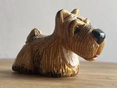 犬の置物