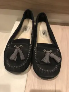 ugg モカシン シューズ