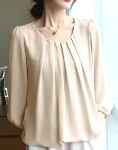 XL　大きい　13 ネックタックシフォンブラウス ベージュ