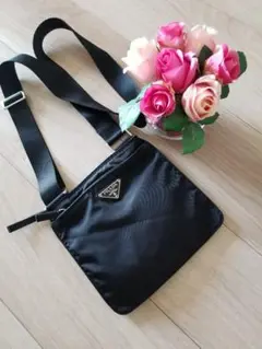 プラダPRADA ナイロン ミニショルダーバッグ❤️