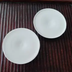 刻印有【稀少完品】黒田泰蔵の白磁の皿2枚 刻印有【稀少完品】黒田泰蔵の白磁の皿2枚 - メルカリ