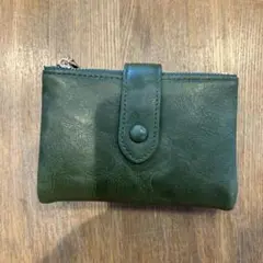グリーンレザー 二つ折り財布